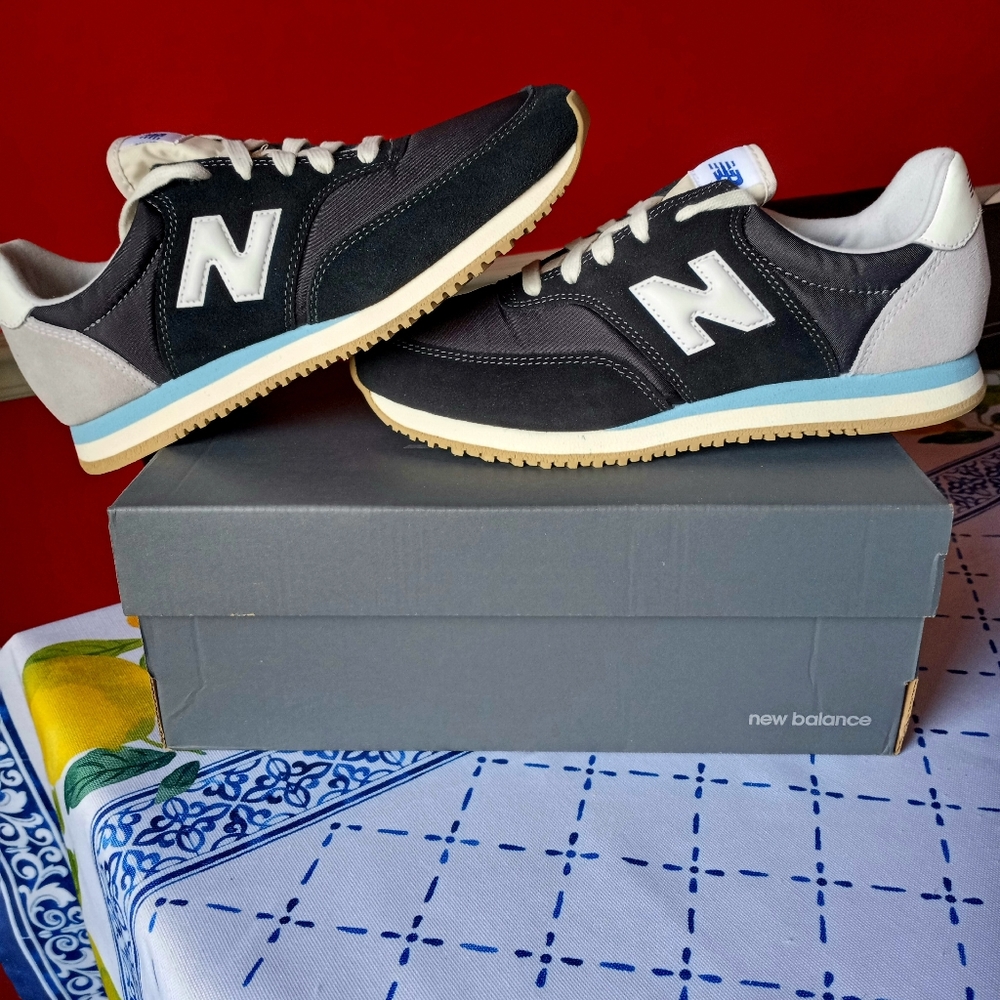New Balance Comp 100 Black Wax Blue Grey